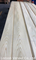 OEM White Ash Wood Veneer Crown Cut 0.45mm Thickness  2500m+ length