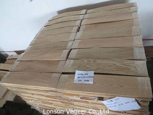 60cm Length Natural Oak Wood Flooring Veneer 0.02mm Thick 12% Moisture
