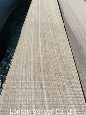 ISO9001 Quarter Sawn White Oak Veneer 0.7mm Furniture Wood Veneer