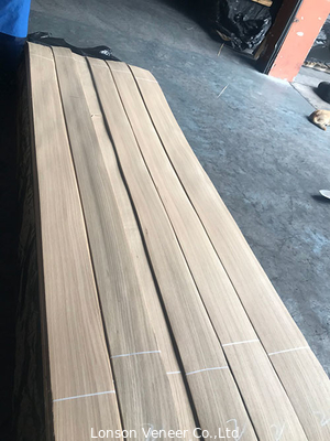 0.6mm Thickness Plain Sliced Oak Wood Veneer Type White Oak Wood Veneer