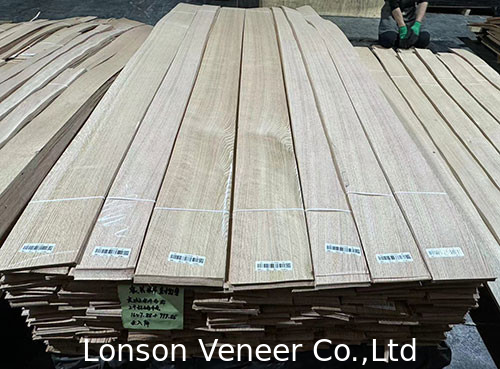 OEM Red Oak Wood Veneer Quercus Rift Sawn  Door Leaf Use